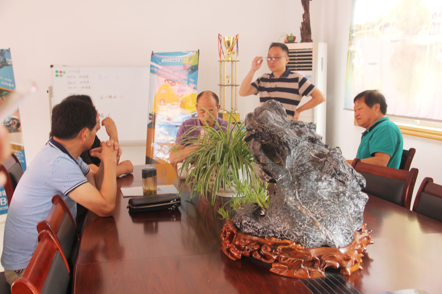 安徽客户莅临我司工厂参观与技术交流